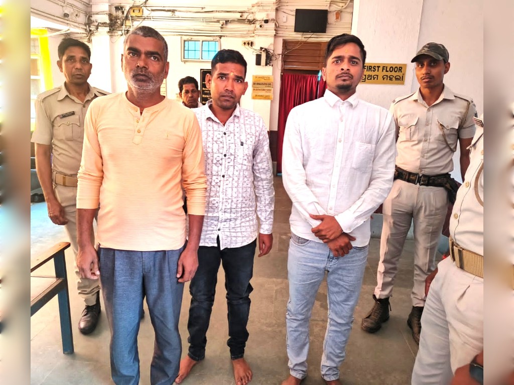 ୩ ହତ୍ୟା ଅଭିଯୁକ୍ତଙ୍କୁ ଆଜୀବନ ଜେଲ