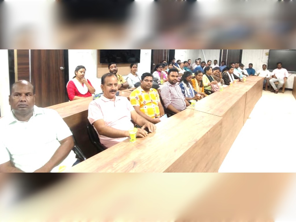 ମେ ୧ରେ ଜିଲ୍ଲା ରାଜସ୍ବ ଅମଲା ସଂଘ କର୍ମକର୍ତ୍ତା ନିର୍ବାଚନ